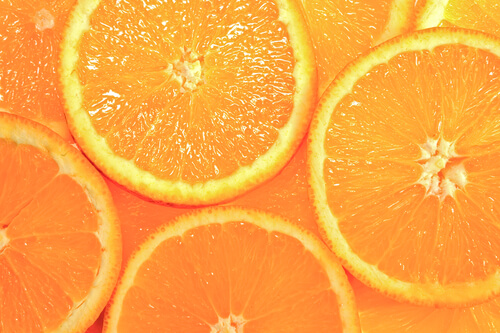 hoitokeinot virtsatietulehdukseen: syö appelsiinia
