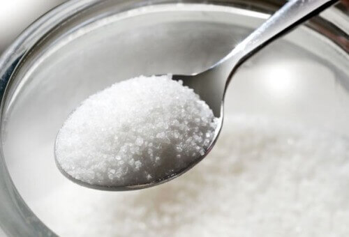 aivoja vahingoittavia tottumuksia: liika sokeri