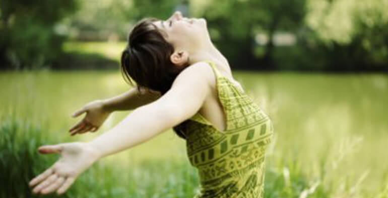 avojaloin kävely tekee onnelliseksi