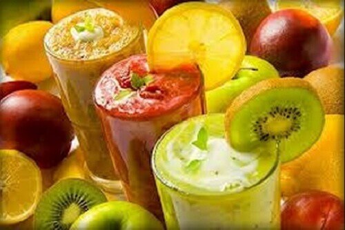 Pudota painoa viettämällä smoothiepäivä kerran viikossa Pudota painoa viettämällä smoothiepäivä kerran viikossa