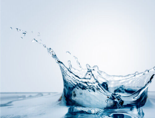 vesi auttaa taistelussa syöpää vastaan