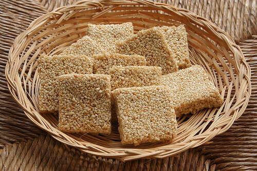 Seesaminsiemenet ovat loistava kalsiumin lähde.