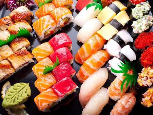 8 ruokaa: sushi