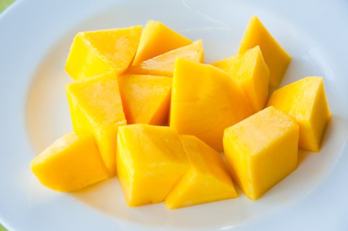 Mango sisältää runsaasti A- vitamiinia.