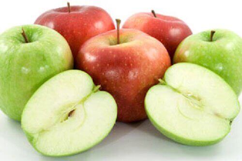 omenat vatsan turvotuksen laskemiseksi