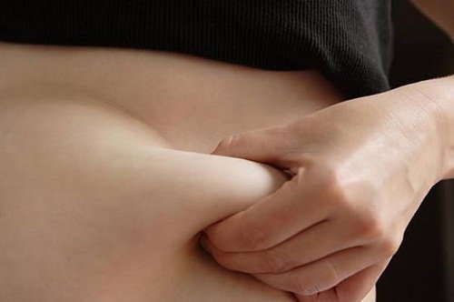 Naisten taistelu vatsarasvaa vastaan