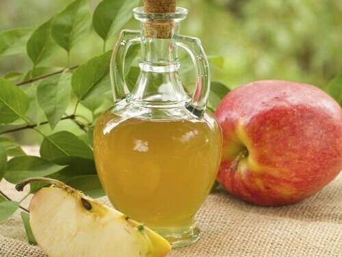 Voiko omenaviinietikkaa käyttämällä laihtua?