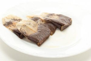 Näin hyödynnät käytetyt teepussit