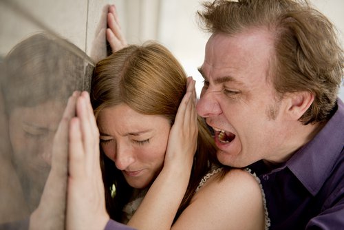 kuusi myrkyllistä suhdetyyppiä