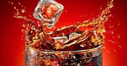 Mitä kehollesi tapahtuu kun juot Coca-Colaa?