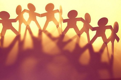 Parisuhteen 3 erilaista kiintymysmuotoa