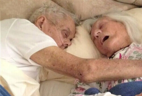 Tosirakkaus: 75 vuotta naimisissa ollut pariskunta kuoli samaan aikaan