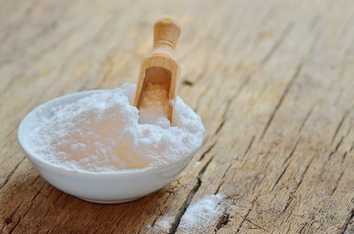 Ruokasooda punkkien karkoittamiseen