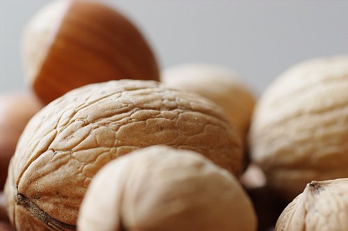 Pähkinöillä eroon roikkuvista käsivarsista