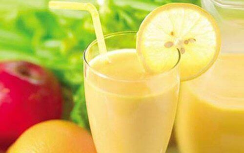 Painonpudotusta vauhdittava smoothie omenasta, sitruunasta ja greipistä -  Askel Terveyteen