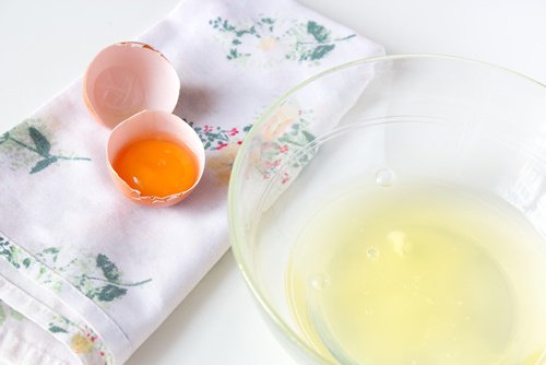 ehkäise ihon veltostuminen kananmunilla
