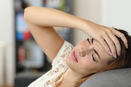 fibromyalgian varoitusmerkit: päänsärky