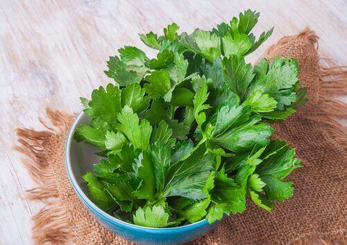 persiljaa suurentuneille ihohuokosille