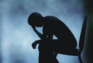 Mitkä ovat surun fyysiset vaikutukset elimistöön?