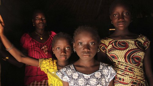 Afrikka sanoo ”EI” naisten ympärileikkaukselle Afrikka sanoo ”EI” naisten ympärileikkaukselle