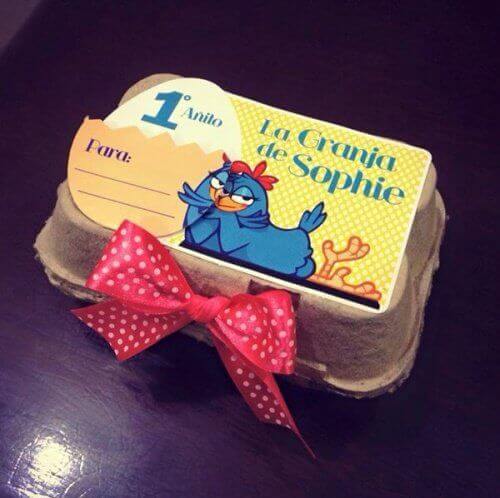 kierrätä kennoista lahjaboksi