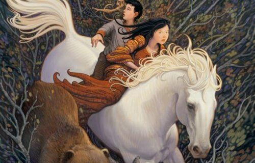 pari pakenee valkealla hevosella