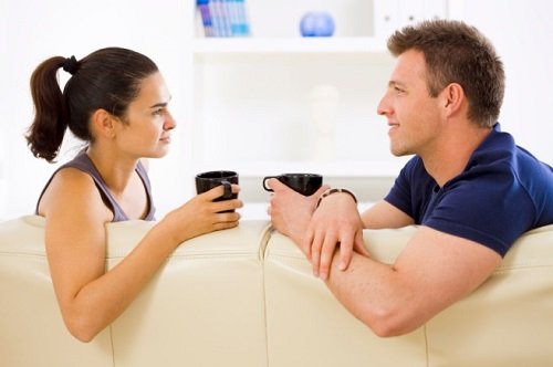 Ennen kuin ryhdyt parisuhteeseen on hyvä keskustella mahdollisen tulevan kumppanin kanssa arvoista.