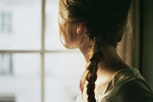 Elämä ei pyydä sinulta lupaa mihinkään.