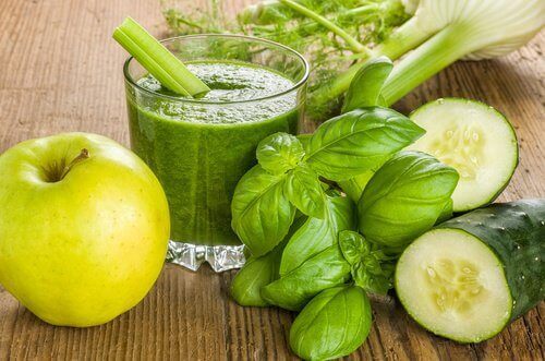 7 smoothieta vihreästä omenasta – näillä päivä alkaa terveellisesti 7 smoothieta vihreästä omenasta – näillä päivä alkaa terveellisesti