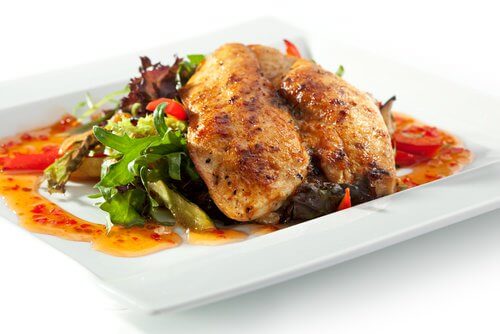 kana-annos lautasella