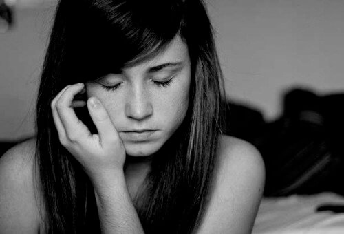 stressaantunut nainen