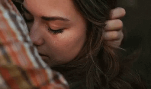 pyydä apua pakkomielteisille ajatuksille