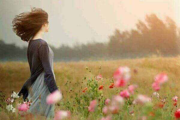 Tasapainon löytäminen elämään luo onnellisuutta.