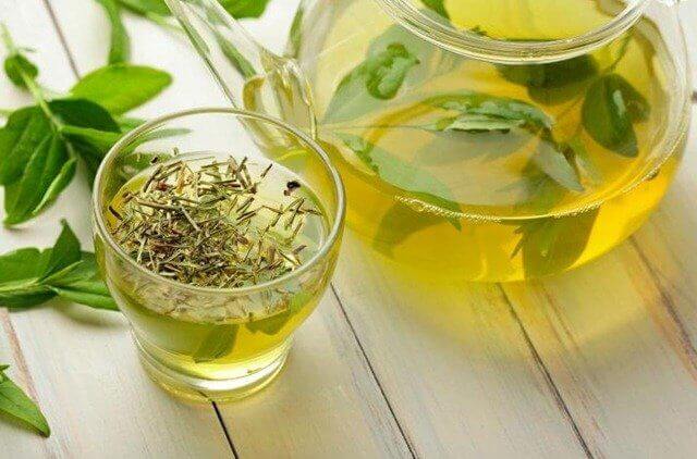 Katkero edistää raudan imeytymistä.