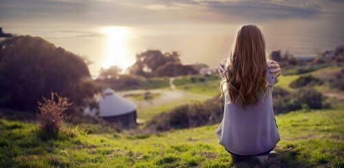 tietoinen eristäytyminen auttaa sinua löytämään itsesi