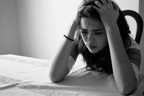 pakkomielteinen murehtiminen aiheuttaa epätoivoa