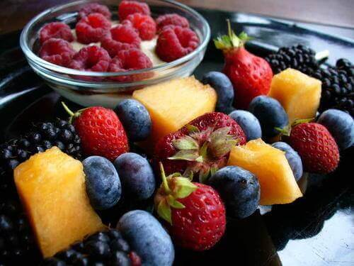 marjat ja hedelmät
