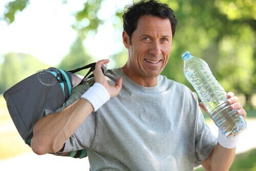 Ajatus siitä, että mitä enemmän hikoilet, sitä enemmän laihdut, on myytti.