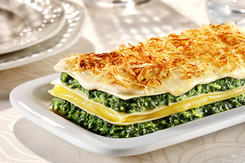 Pinaattilasagne
