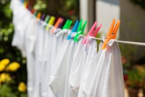 8 kirkastavaa niksiä valkopyykille