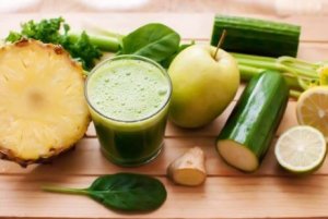 5 smoothieta kehon puhdistamiseksi nopeasti