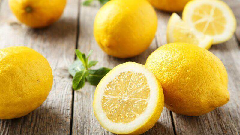 koita tätä hedelmää elimistön puhdistamiseksi: sitruuna