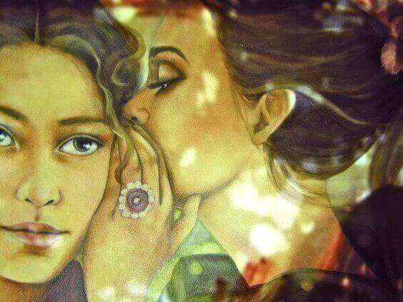 Kuningatarmehiläisen syndroomasta kärsivä nainen puhuu usein pahaa muista naisista.