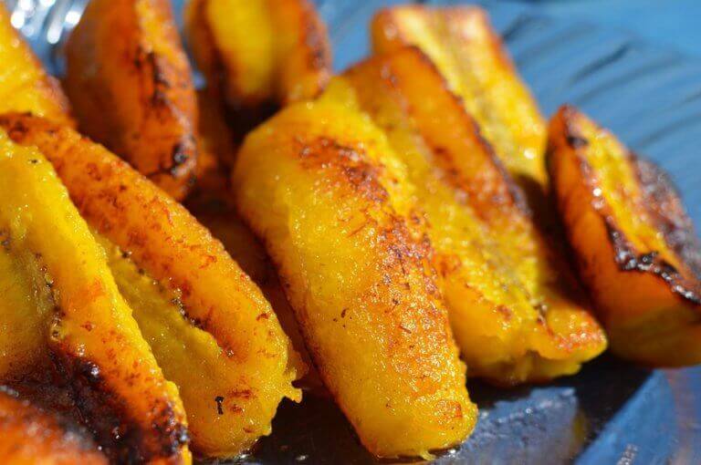paistetut banaanit