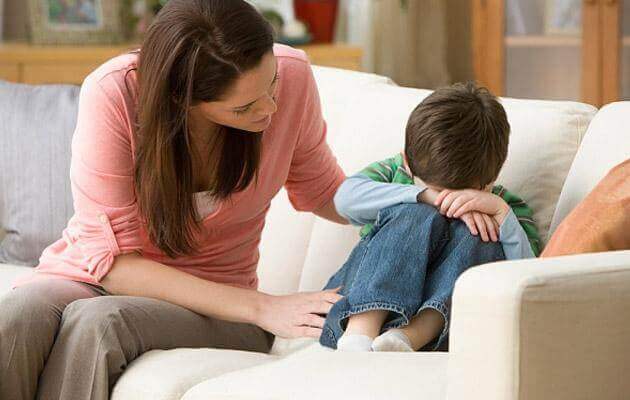 Jos lapsena jää vaille rakkautta, voi vanhempana olla vaikeaa samaistua toisten tunteisiin.