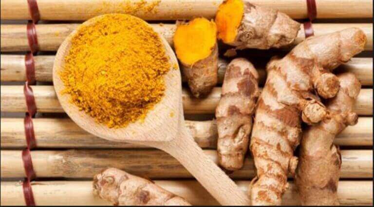 Yhdistämällä kurkuman muihin ainesosiian, tehostuu sen lääkinnälliset vaikutukset.