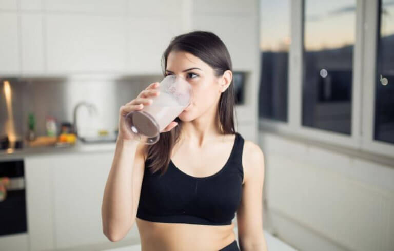 Smoothiet nesteen kertymisen torjuntaan: 3 reseptiä Smoothiet nesteen kertymisen torjuntaan: 3 reseptiä
