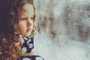 Mitä tapahtuu, jos lapsi jää vaille rakkautta?