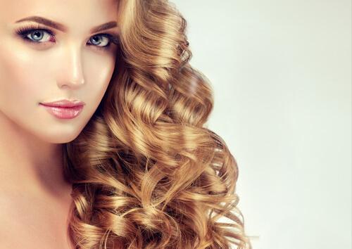 terveet ja tuuheat hiukset