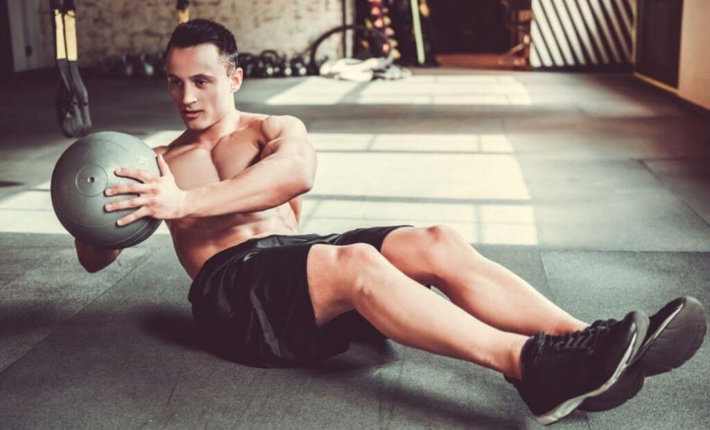 Venäläinen kierto on tehokkuutensa ansiosta lähes pakollinen osa vatsalihaksia harjoittavaan treeniohjelmaan